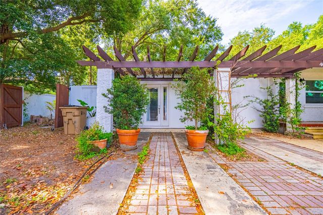 401 BULLARD PARKWAY, Temple Terrace, FL 33617