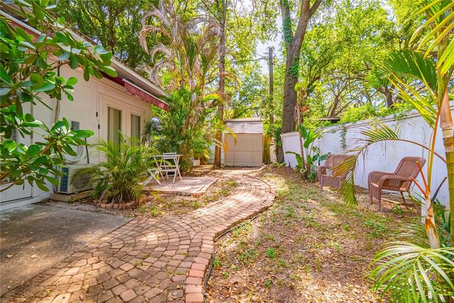 401 BULLARD PARKWAY, Temple Terrace, FL 33617