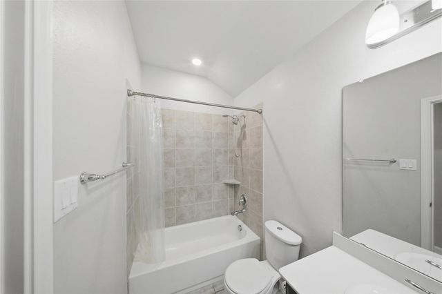 815 Barstow Drive, Rosharon, TX 77583
