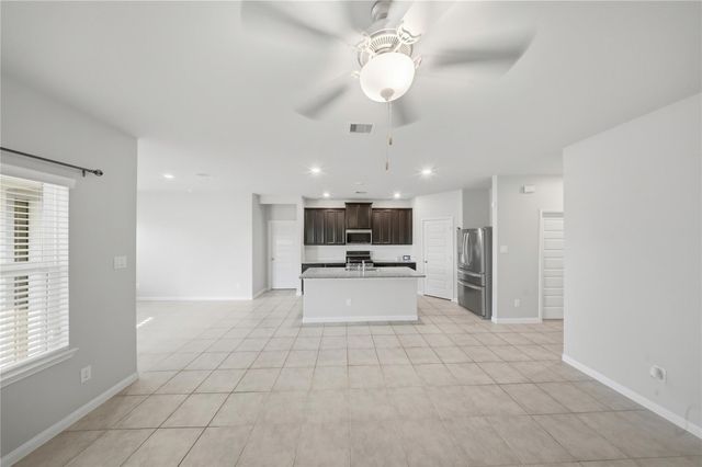 815 Barstow Drive, Rosharon, TX 77583