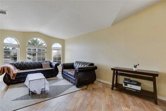 12794 Rain Shadow, Victorville, CA 92395