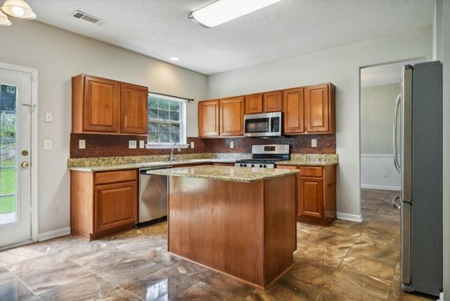 2455 Beckenham Place, Dacula, GA 30019