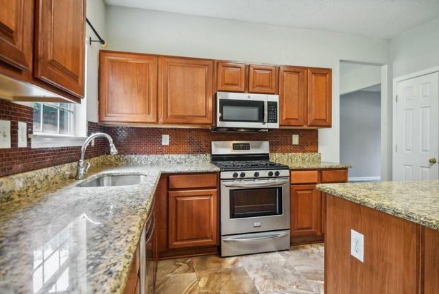 2455 Beckenham Place, Dacula, GA 30019