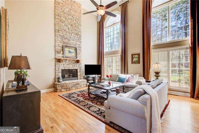 1168 Vinings Place Way SE, Mableton, GA 30126