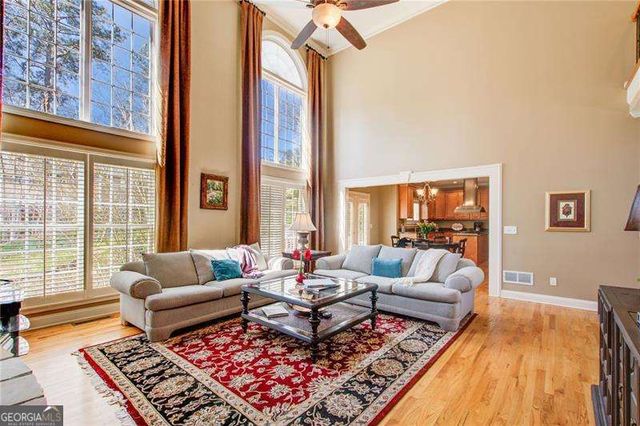 1168 Vinings Place Way SE, Mableton, GA 30126