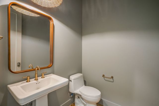 13837 Carnegie Drive, Fort Worth, TX 76008