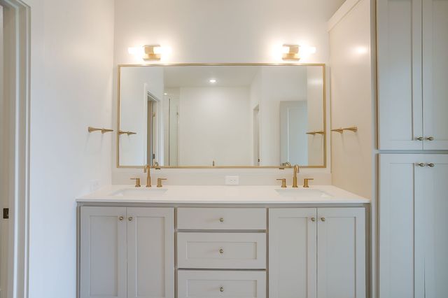 13837 Carnegie Drive, Fort Worth, TX 76008