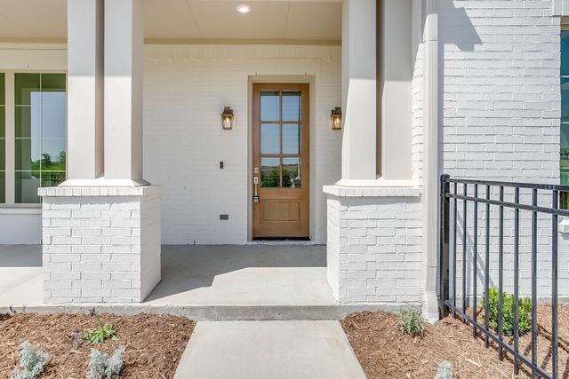 13837 Carnegie Drive, Fort Worth, TX 76008