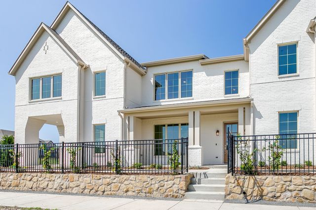 13837 Carnegie Drive, Fort Worth, TX 76008