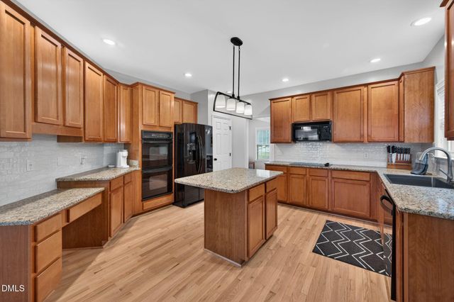 119 Moravia Lane, Cary, NC 27513