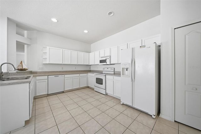 3343 CHAPEL CREEK CIRCLE, Wesley Chapel, FL 33544