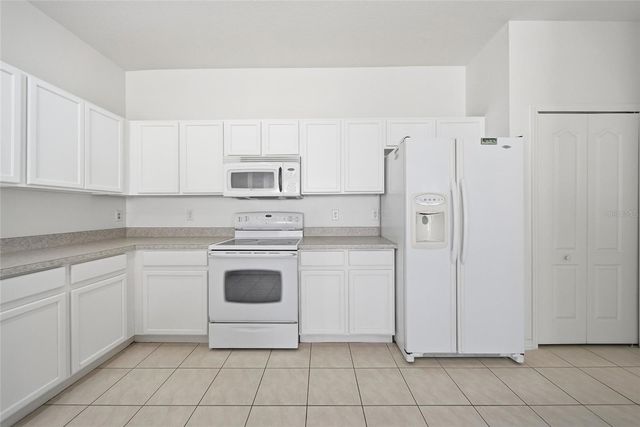 3343 CHAPEL CREEK CIRCLE, Wesley Chapel, FL 33544