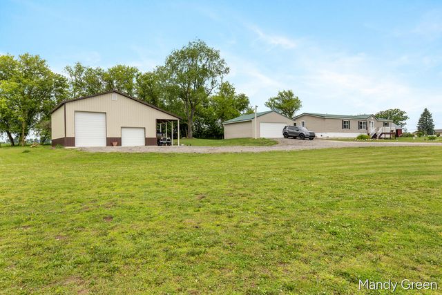 1007 Dildine Road, Easton Twp, MI 48846