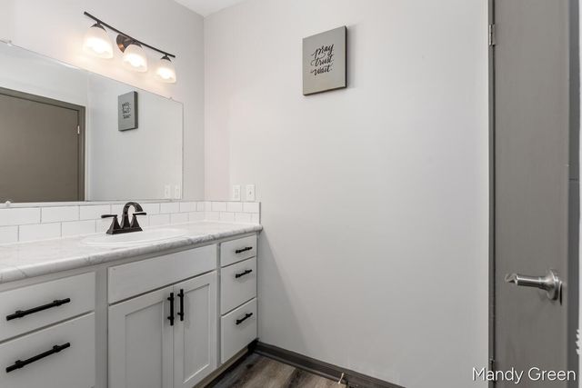 1007 Dildine Road, Easton Twp, MI 48846
