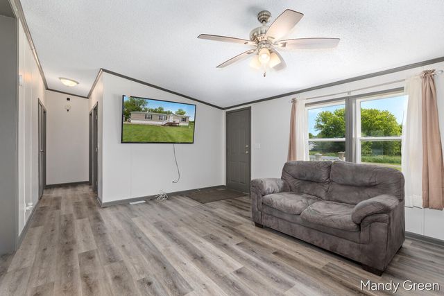 1007 Dildine Road, Easton Twp, MI 48846