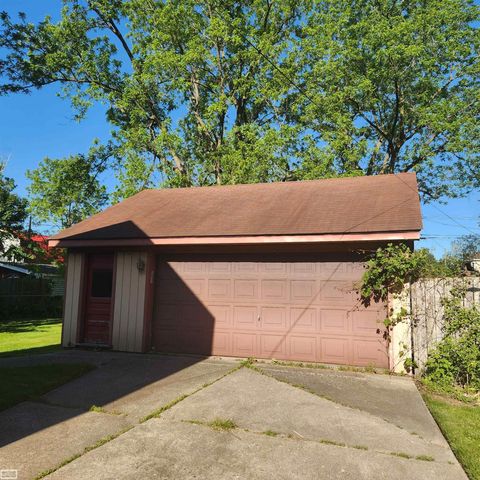 73385 Floral Street, Armada, MI 48005