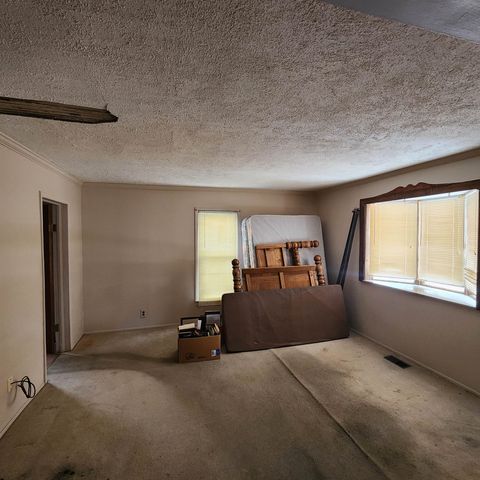 73385 Floral Street, Armada, MI 48005