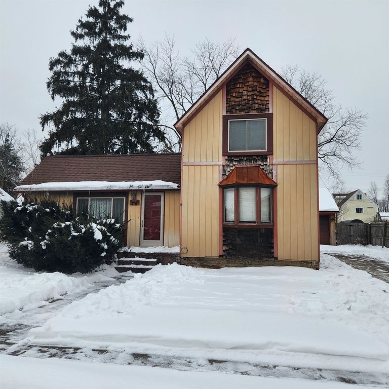 73385 Floral Street, Armada, MI 48005