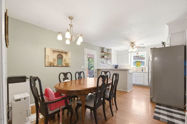 2006 E Ravena St, Park City, KS 67219