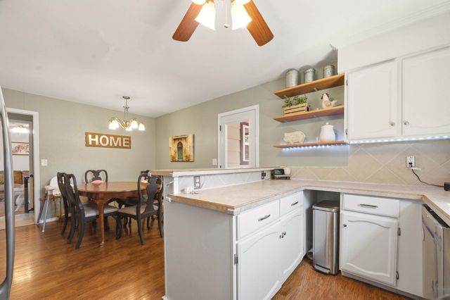 2006 E Ravena St, Park City, KS 67219