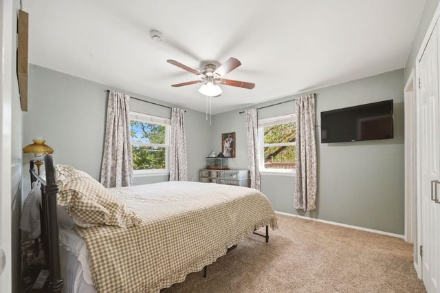 2006 E Ravena St, Park City, KS 67219