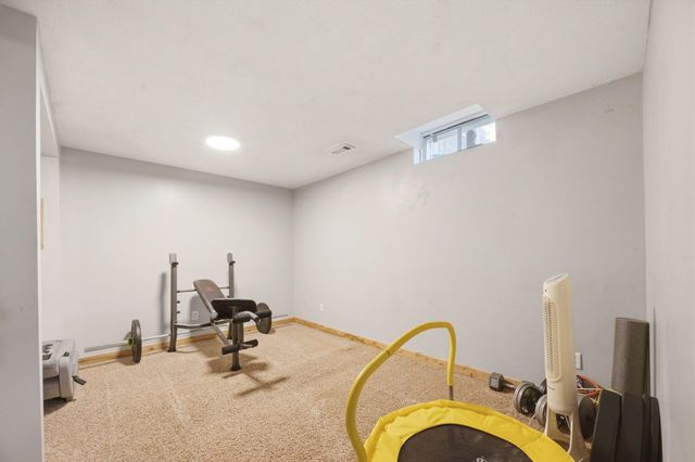 2006 E Ravena St, Park City, KS 67219