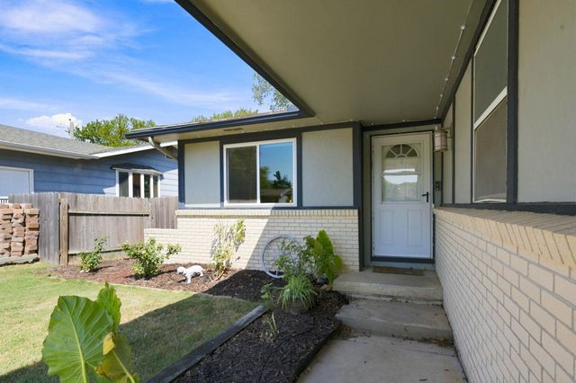 2006 E Ravena St, Park City, KS 67219