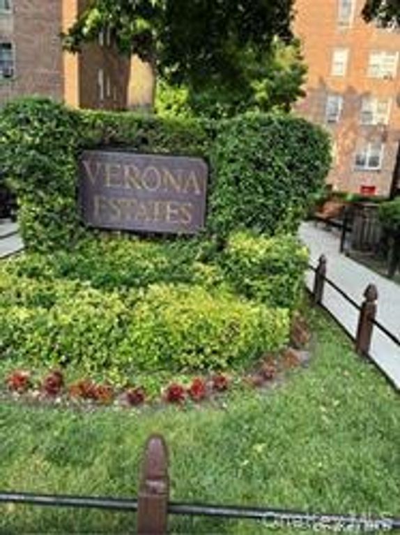 65-15 Yellowstone Blvd 5H, Forest Hills, NY 11375 — exterior