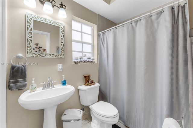 6502 SW 157th Ct, Miami, FL 33193