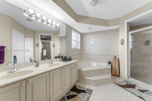 6502 SW 157th Ct, Miami, FL 33193