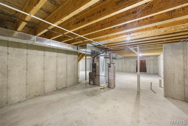 19 Parkville Lane, Festus, MO 63028