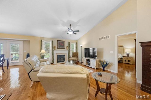 19 Parkville Lane, Festus, MO 63028