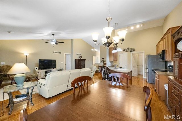 19 Parkville Lane, Festus, MO 63028