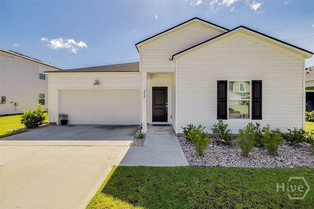 Image 4 of property listing at 264 Lillian Street, Rincon, GA 31326