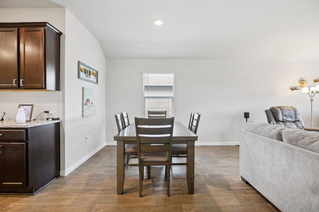 1001 Pembroke CT, Hutto, TX 78634