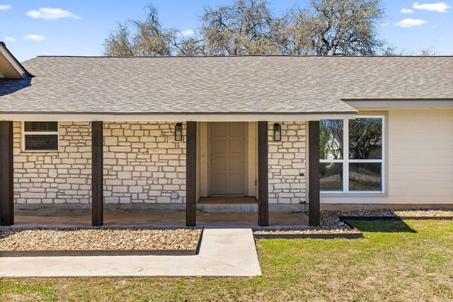 60 Augusta DR, Wimberley, TX 78676