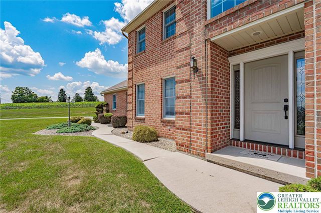 2639 Bellview Road, North Whitehall Twp, PA 18078