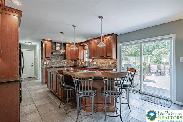 2639 Bellview Road, North Whitehall Twp, PA 18078