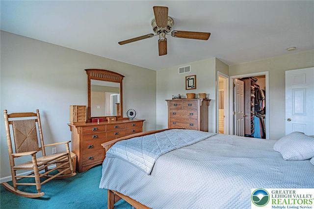 2639 Bellview Road, North Whitehall Twp, PA 18078