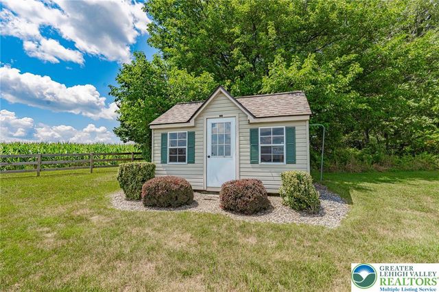 2639 Bellview Road, North Whitehall Twp, PA 18078
