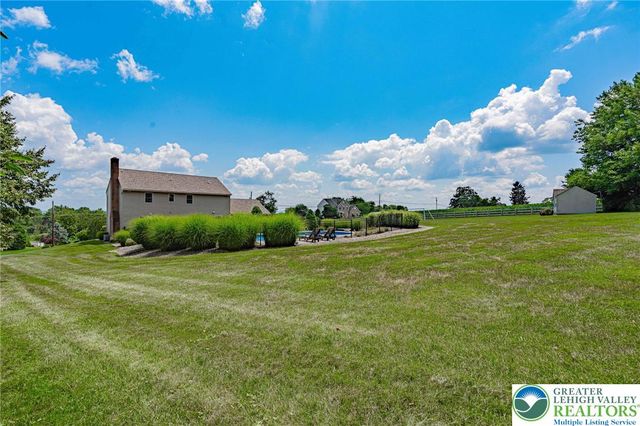 2639 Bellview Road, North Whitehall Twp, PA 18078