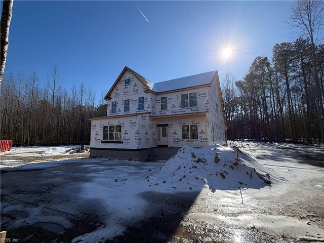 27 East West PW, Gloucester, VA 23061