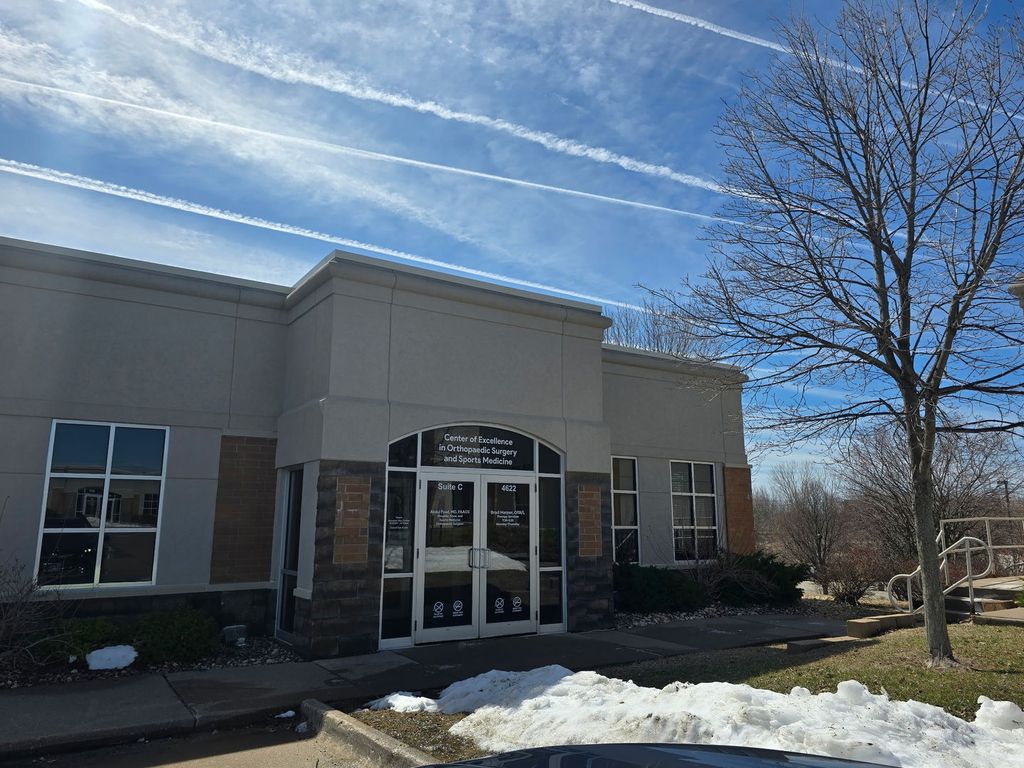 4622 Progress Drive, Davenport, IA 52807