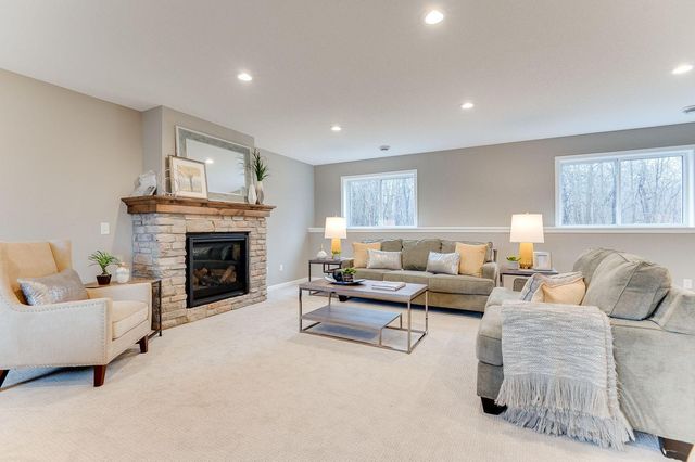 22832 Raven Street NW, Oak Grove, MN 55005