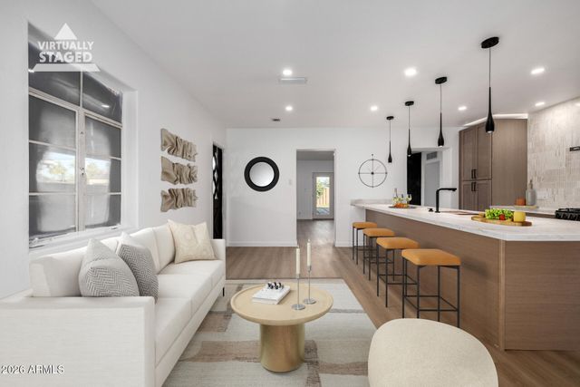 3321 N 17TH Drive, Phoenix, AZ 85015