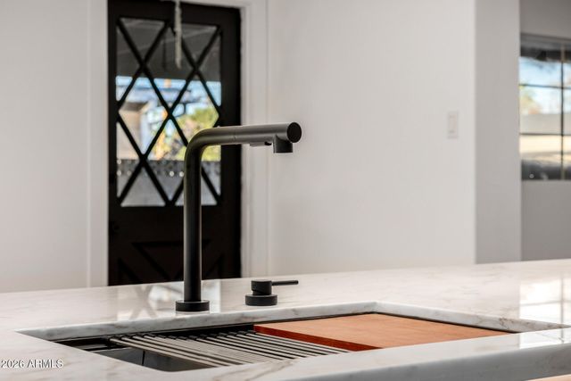 3321 N 17TH Drive, Phoenix, AZ 85015