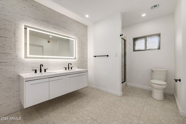 3321 N 17TH Drive, Phoenix, AZ 85015