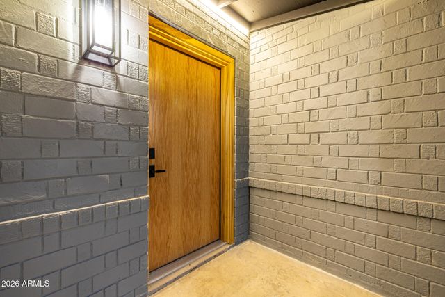 3321 N 17TH Drive, Phoenix, AZ 85015