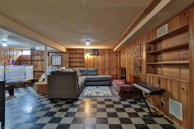 500 Lewis Drive, Fairborn, OH 45324