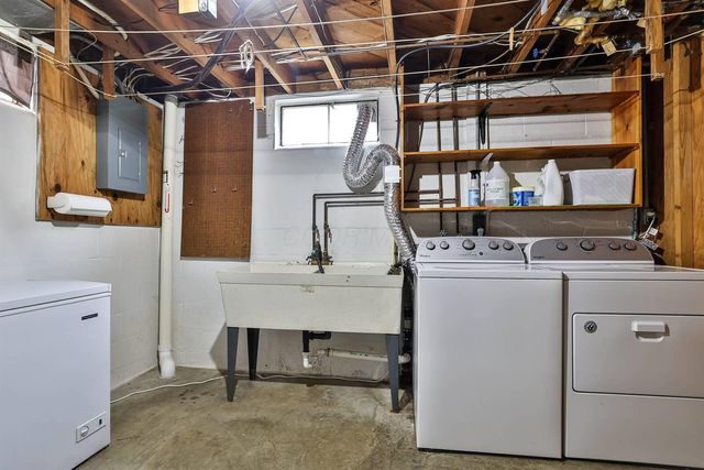 500 Lewis Drive, Fairborn, OH 45324